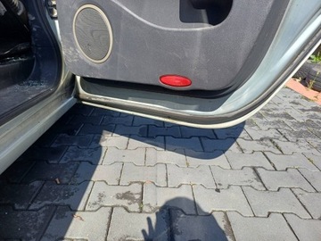 DVEŘE KOMPLETNÍ PRAVÝ ZADNÍ RENAULT ESPACE IV TEB64