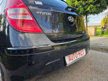 Hyundai i30 I CW Facelifting 1.6 CRDi 115KM 2011 Hyundai i30 Klimatronik Aluminiowe Felgi Czujniki Parkowania 1.6 Diesel, zdjęcie 7