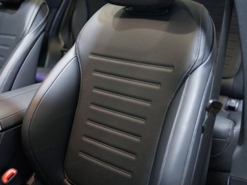 Mercedes GLC C254/X254 Coupe 2.0 200 204KM 2025 MERCEDES-BENZ GLC 200 4-Matic AMG Line 2.0 (204KM) 2025, zdjęcie 3