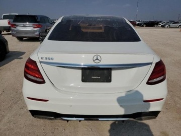 Mercedes Klasa E W213 2020 Mercedes-Benz Klasa E Mercedes-Benz E-Class 350 2.0 Benzyna 255KM, zdjęcie 4