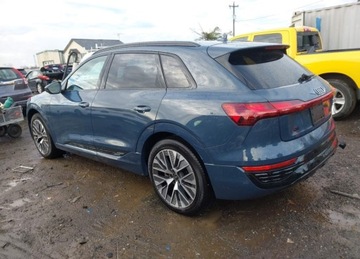 Audi Q8 e-tron 114kWh 408KM 2024 Audi Q8 e-tron 2024r., E-tron Prestige Quattro,, od ubezpieczalni 408KM, zdjęcie 3