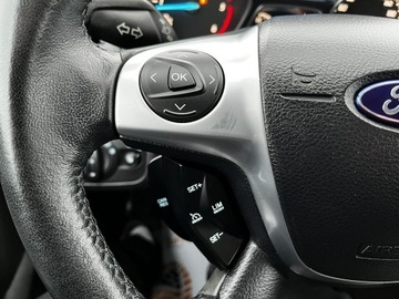 Ford Kuga II SUV 2.0 Duratorq TDCi 140KM 2014 Ford Kuga Serwis / Automat / 4x4 / Park Assist, zdjęcie 17