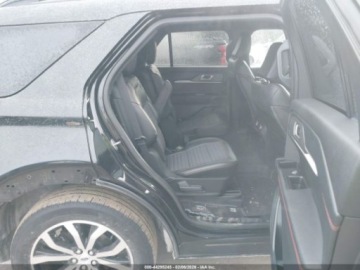 Ford Explorer VI 2025 Ford Explorer St-Line 2025 2.3 Benzyna 300KM, zdjęcie 12