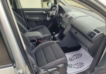 Volkswagen Touran II 1.4 TSI 140KM 2013 Volkswagen Touran Sliczny 1.4 TSI Bogaty ORYGINAL Zadbany SERWIS Niski Prz, zdjęcie 7