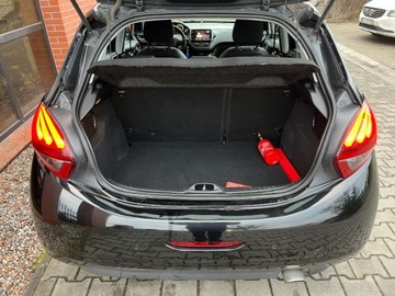 Peugeot 208 I Hatchback 5d Facelifting 1.2 PureTech 110KM 2017 Peugeot 208 1.2 benzyna 110 KM GT - LINE zarej w PL zadbany zamiana, zdjęcie 32