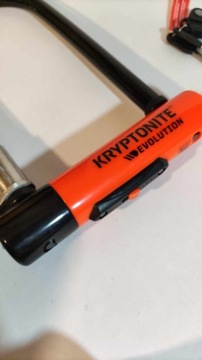 ЗАЖИМ U-LOCK КРИПТОНИТ КРИПТОЛОК СЕРИЯ 2 АТБ 12,7 СМ Х 22,9 СМ (I)