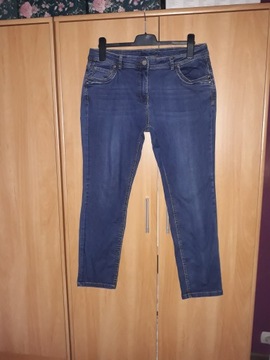 MONNARI SPODNIE JEANSY GRANATOWE 44 XL