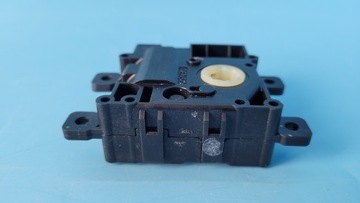 МОТОР ОБОГРЕВАТЕЛЯ COROLLA E21 063800-2031