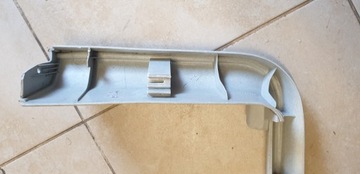 Скользящая дверь покрывает левую VW T5