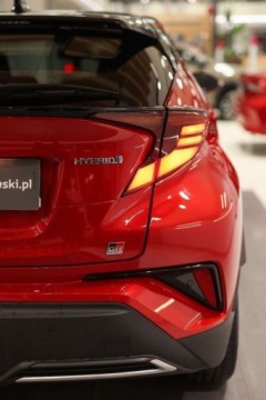 Toyota C-HR I Crossover Facelifting 1.8 Hybrid 122KM 2023 Toyota C-HR 1.8 Hybrid GPF GR Sport 1.8 Hybryda 122KM, zdjęcie 19