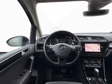 Volkswagen Touran III 2.0 TDI 150KM 2020 Volkswagen Touran 2.0 Diesel 150KM, zdjęcie 6