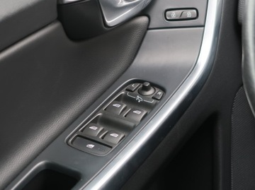 Volvo XC60 I SUV Facelifting 2.0 D4 DRIVE-E 181KM 2014 Volvo XC60 D4, 178 KM, Skóra, Klima, Klimatronic, zdjęcie 22