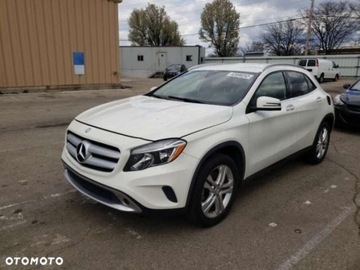 Mercedes GLA I Off-roader 2.0 250 211KM 2017 Mercedes-Benz GLA Mercedes-Benz GLA 250 4-Matic, zdjęcie 1