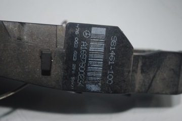 DRŽÁKY KLIKY DVEŘE PRAVÝ PŘEDNÍ MERCEDES W245 W169 A1697600234