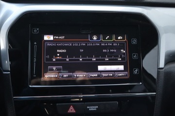 Suzuki Vitara III SUV 1.6 VVT 120KM 2017 Suzuki Vitara 1.6 VVT, Serwis ASO, Automat, Navi, zdjęcie 12