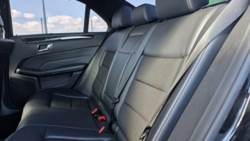 Mercedes Klasa E W212 Limuzyna 350 CDI BlueEFFICIENCY 231KM 2009 Mercedes E 350 Avangarde Full Opcja, zdjęcie 16