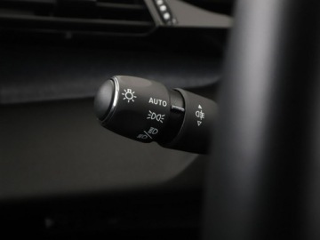 Peugeot 308 III Hatchback 1.2 PureTech 130KM 2023 Peugeot 308 full LED virtual cocpit navi kamera i, zdjęcie 32