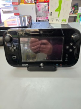 Консоль Nintendo Wii U, 32 ГБ, черная, НАБОР С ВЕСАМИ ДЛЯ ТРЕНИРОВОК