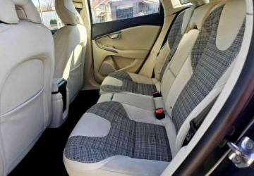 Volvo 2016 Volvo V40 Cross Country Volvo V40 Cross Country D2 Pro 2.0 Diesel 120KM, zdjęcie 19