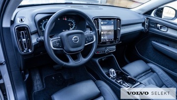 Volvo XC40 Crossover Facelifting 2.0 B3 163KM 2025 Volvo XC 40 VOLVO XC40 B3 Ultra Dark Mild Hybrid B, zdjęcie 8