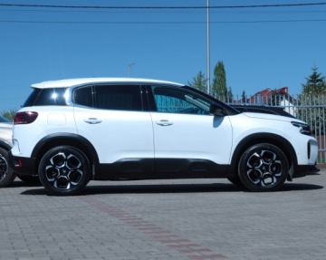 Citroen C5 Aircross SUV Facelifting 1.5 BlueHDi 131KM 2024 Citroen C5 Aircross 1,5d Perła ACC Blis Keyles Kamery 180 Fotele Ogrz.+Elek, zdjęcie 4