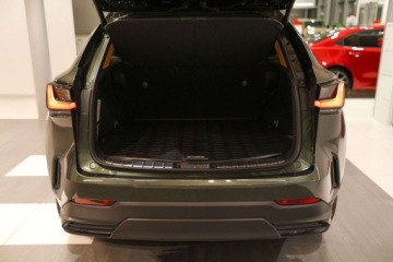 Lexus NX II SUV Facelifting 2.5 350h 243KM 2024 Lexus NX 350h Prestige AWD 2.5 Hybryda 243KM, zdjęcie 13