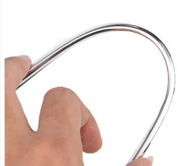 Полоса декоративная лента тюнинговая на дефлектор автомобиля