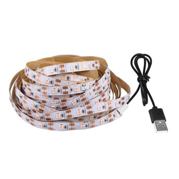 Oświetlenie LED pod szafką, schody do łóżka 4M