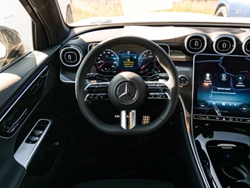 Mercedes GLC C254/X254 Coupe 2.0 220d 197KM 2025 MERCEDES-BENZ GLC 220 d 4-Matic AMG Line Suv 197KM 2025, zdjęcie 10