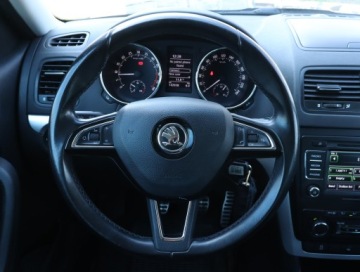 Skoda Yeti Outdoor 2.0 TDI 110KM 2014 Skoda Yeti 2.0 TDI, Salon Polska, Serwis ASO, zdjęcie 18
