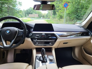 BMW Seria 5 G30-G31 Touring 520d 190KM 2020 BMW 520d , Luxury Line, zdjęcie 8