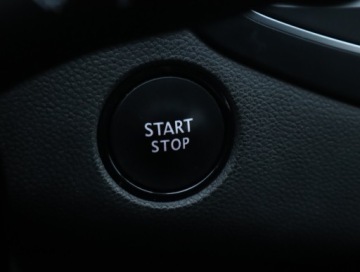 Renault Megane IV Grandtour 1.3 TCe 140 FAP 140KM 2019 Renault Megane 1.3 TCe, Salon Polska, Automat, zdjęcie 15