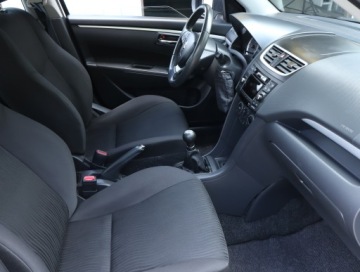 Suzuki Swift V Hatchback 5d 1.2 VVT 94KM 2012 Suzuki Swift 1.2, Salon Polska, Klima,ALU, zdjęcie 8