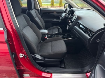 Mitsubishi Outlander III SUV Facelifting 2017 2.0 150KM 2020 MITSUBISHI OUTLANDER 2020*2.0 MIVEC 150 KM*DIAMANT*KAMERA*LED*TYLKO 76 TKM*, zdjęcie 20