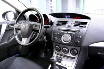Mazda 3 II Hatchback 1.6 MZR 105KM 2010 Mazda 3 1.6 105PS/Klimatronic/ Parktronic, zdjęcie 10