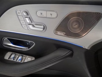 Mercedes GLE V167 SUV Facelifting 2.0 300d 269KM 2025 MERCEDES-BENZ GLE 300 d 4-Matic AMG Line 2.0 (269KM) 2025, zdjęcie 11