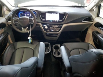 Chrysler Pacifica II 2023 Chrysler Pacifica 2023, Touring L, 3.6L, od ubezpieczalni 3.6 Benzyna 287KM, zdjęcie 7