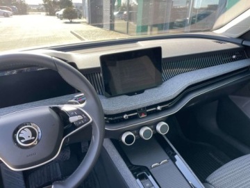 Skoda Superb III Kombi Facelifting 1.5 TSI 150KM 2024 Skoda Superb Skoda superb IV Combi 1.5 Hybryda Plug-in 204KM, zdjęcie 15