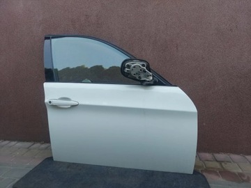 BMW 3 E90 E91 DVEŘE PRAVÝ PŘEDNÍ