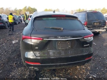 Maserati Levante 2021 Maserati Levante 2021r., 4X4, od ubezpieczalni 3.0 Benzyna 345KM, zdjęcie 5