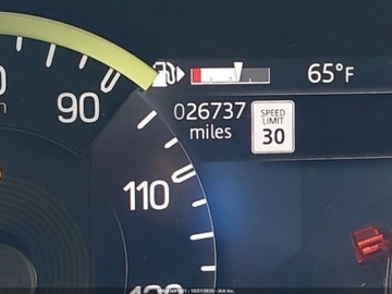 Land Rover Defender IV (L663) 2023 Land Rover Defender 130 X-Dynamic Se 2023 3.0l 3.0 Benzyna 395KM, zdjęcie 11