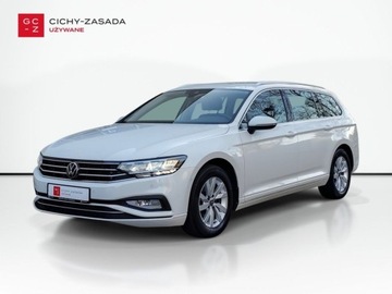 Volkswagen Passat B8 Variant Facelifting 2.0 TDI SCR 150KM 2021 Volkswagen Passat Faktura VAT DSG Hak Kamera Aut.ParkowanieModel 2022