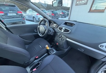 Renault Clio III Hatchback 5d 1.2 TCe eco2 100KM 2007 Renault Clio 2007 r. 1.1 Benzyna 101KM, zdjęcie 13