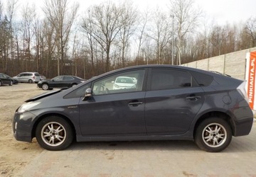 Toyota Prius III 2011 Toyota Prius Okazja 1.8 Hybryda 99KM, zdjęcie 10