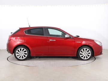 Alfa Romeo Giulietta Nuova II Hatchback 5d 2.0 JTD 16v 170KM 2013 Alfa Romeo Giulietta 2.0 JTDM, Salon Polska, zdjęcie 5