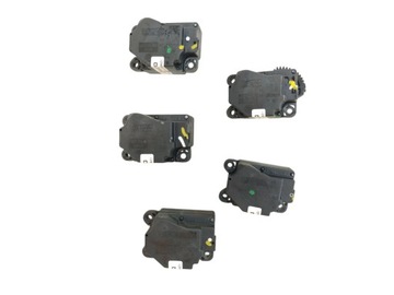 MOTOREK RADIÁTORU KOMPLET VOLVO C30 S40 II V50 4N5H-19E616-6652A EVROPA