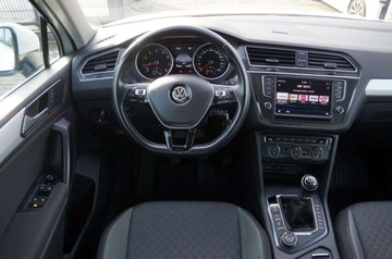 Volkswagen Tiguan I SUV Facelifting 2.0 TSI 180KM 2016 Volkswagen Tiguan 2.0 Benzyna 180 KM, 4x4, Klima, Kamera, Parktreonic, Hak, zdjęcie 11