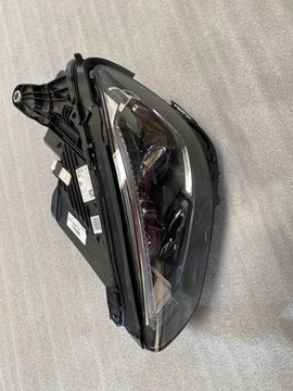 MERCEDES E-KLASA REFLEKTOR LEWY MULTIBEAM A2139066710