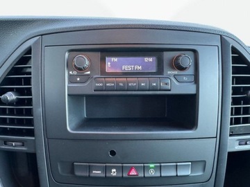 Mercedes Vito W447 2022 Mercedes-Benz Vito 2.0 Diesel 136KM, zdjęcie 13