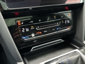 Volkswagen Arteon Shooting Brake R 2.0 TSI 320KM 2022 Volkswagen Arteon 2.0TSI 320KM 4X4 R DSG l DCC, Pa, zdjęcie 19